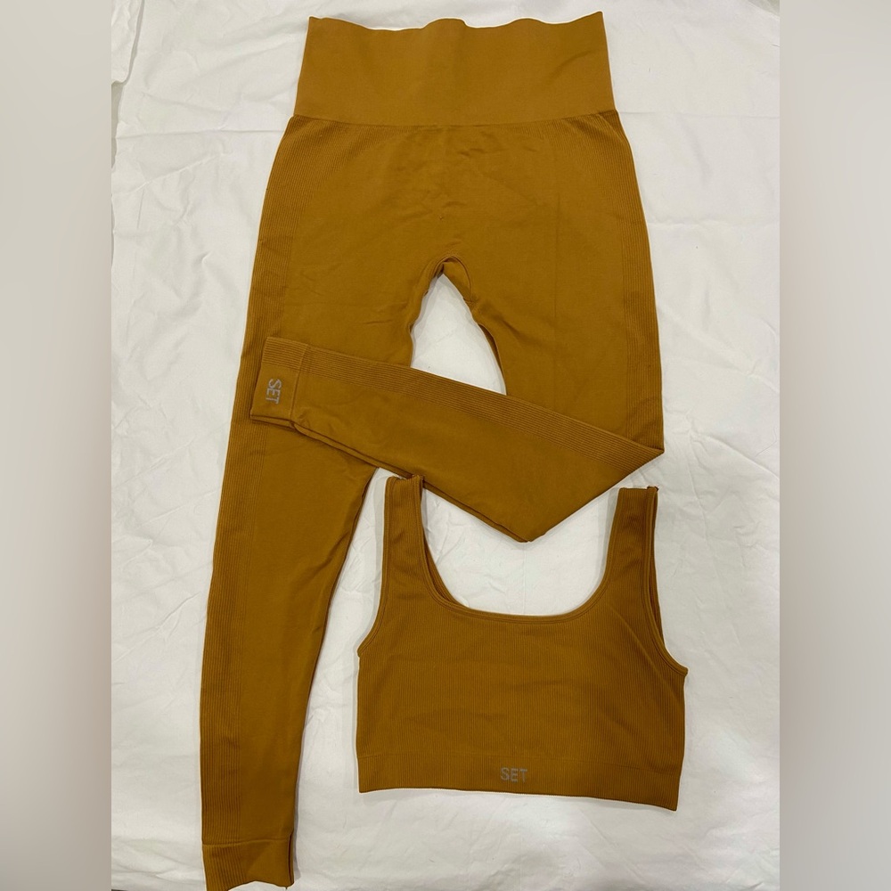 Set Active Leggings and Top “Glow” Sculptflex